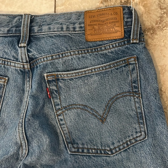 Levi’s premium wedgie jean - Picture 6 of 6
